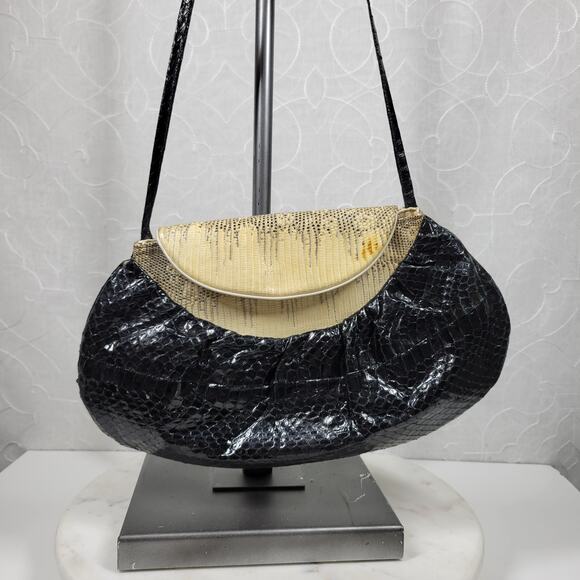Vintage Snakeskin Clutch Purse Womens Cream Black Snap Closure Crossbody Strap - Picture 1 of 10